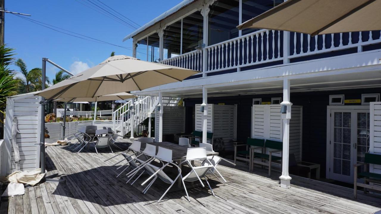 Nana Glads Beachfront Accommodation Whitianga Exteriör bild