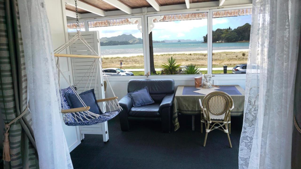 Nana Glads Beachfront Accommodation Whitianga Exteriör bild