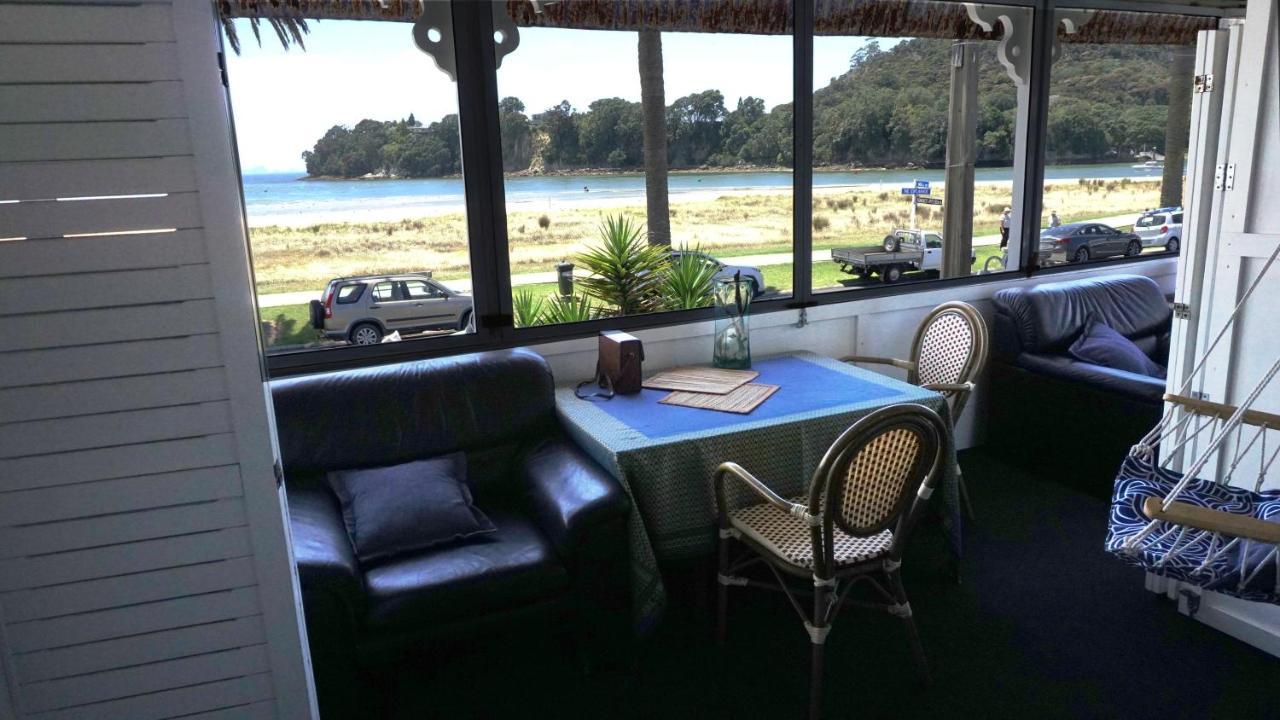 Nana Glads Beachfront Accommodation Whitianga Exteriör bild