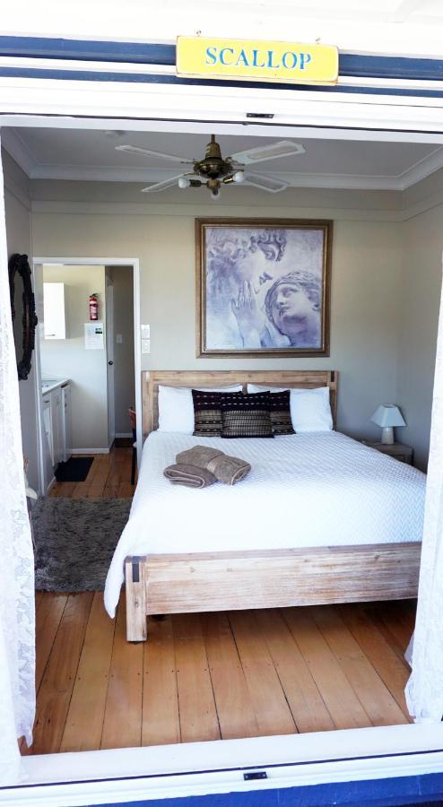 Nana Glads Beachfront Accommodation Whitianga Exteriör bild
